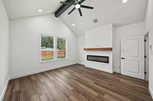 303 Hobbs Ave, Boyd, TX 76023 - Photo 24