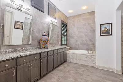 2901 Merryglen Lane, Flower Mound, TX 75022 - Photo 12