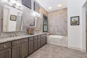 2901 Merryglen Ln, Flower Mound, TX 75022 - Photo 12