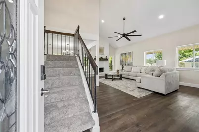 1600 Hartford Drive, Carrollton, TX 75007 - Photo 4