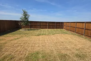 400 Backcountry Dr, Little Elm, TX 75068 - Photo 14