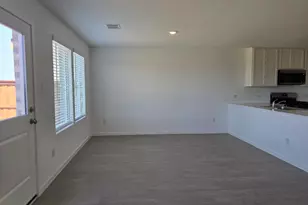 400 Backcountry Dr, Little Elm, TX 75068 - Photo 4