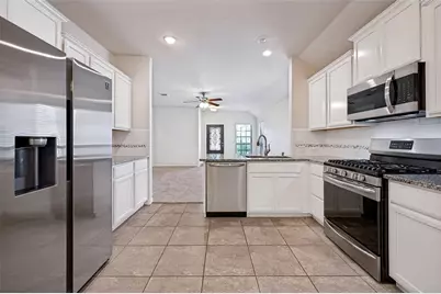 10316 Cotulla Place, McKinney, TX 75071 - Photo 4