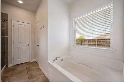 10316 Cotulla Place, McKinney, TX 75071 - Photo 10