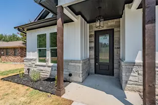 305 Hobbs Ave, Boyd, TX 76023 - Photo 2