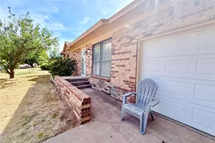 3742 Trinity Ln, Abilene, TX 79602 - Photo 4