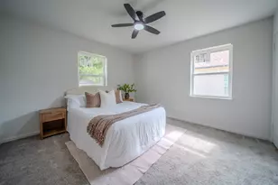 821 Lexington Dr, Lancaster, TX 75134 - Photo 16