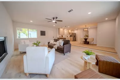 821 Lexington Drive, Lancaster, TX 75134 - Photo 8