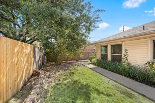 16408 Lauder Ln, Dallas, TX 75248 - Photo 24