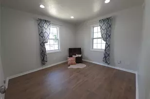 1405 N Oak St, McKinney, TX 75069 - Photo 14