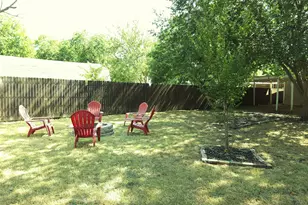1405 N Oak St, McKinney, TX 75069 - Photo 20