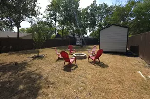 1405 N Oak St, McKinney, TX 75069 - Photo 26