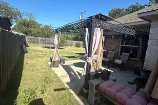 4378 McCart Ave, Fort Worth, TX 76115 - Photo 18