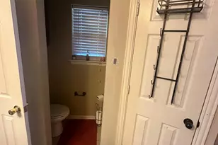 4378 McCart Ave, Fort Worth, TX 76115 - Photo 10