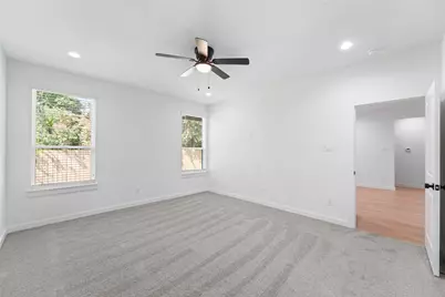 2723 Lagow Street, Dallas, TX 75210 - Photo 12