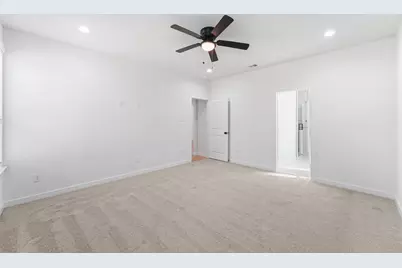 2723 Lagow Street, Dallas, TX 75210 - Photo 14
