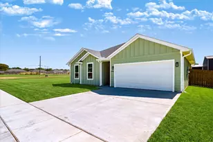 406 Church St, Whitesboro, TX 76273 - Photo 2