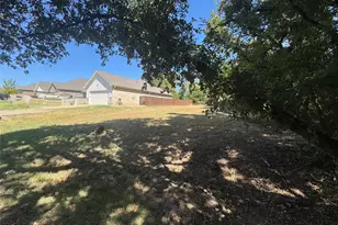 216 Skiff Dr, Gun Barrel City, TX 75156 - Photo 4