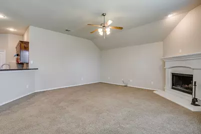 6 Beechcreek Drive, Edgecliff Village, TX 76134 - Photo 18