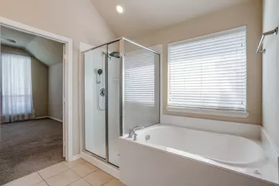 6 Beechcreek Drive, Edgecliff Village, TX 76134 - Photo 18