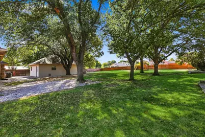 14050 Red Oak Circle N, Frisco, TX 75071 - Photo 34