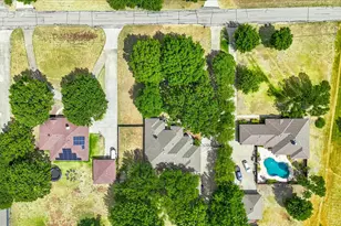 14050 Red Oak Cir N, Frisco, TX 75071 - Photo 2