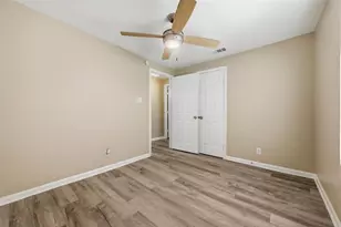 2708 Burchill Rd S, Fort Worth, TX 76105 - Photo 32