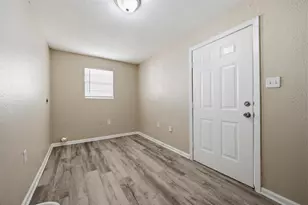2708 Burchill Rd S, Fort Worth, TX 76105 - Photo 28