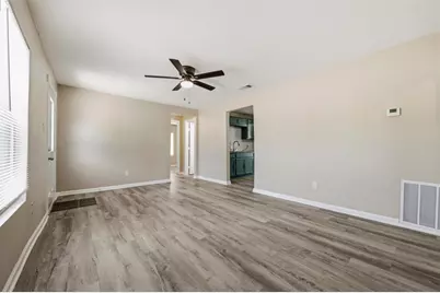 2708 Burchill Road S, Fort Worth, TX 76105 - Photo 10