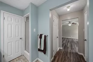 2029 Normandy Dr, Hurst, TX 76054 - Photo 18