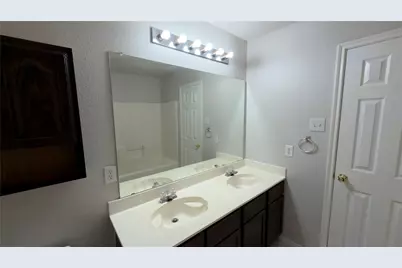 3401 Cheyenne Ranch Road, Fort Worth, TX 76262 - Photo 8