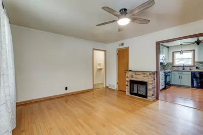 210 E Daugherty Drive, Garland, TX 75041 - Photo 4