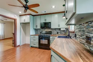 210 E Daugherty Dr, Garland, TX 75041 - Photo 10