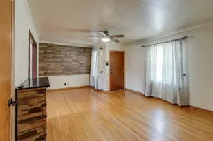 210 E Daugherty Dr, Garland, TX 75041 - Photo 6