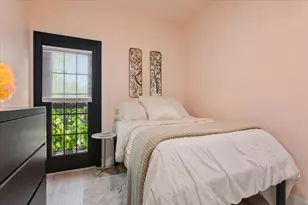 2410 S 2nd St, Waco, TX 76706 - Photo 14