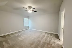 6423 Graceland Dr, Greenville, TX 75402 - Photo 12