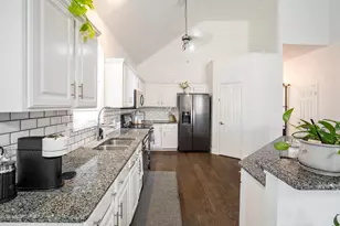 3010 Harborview Blvd, Rowlett, TX 75088 - Photo 4
