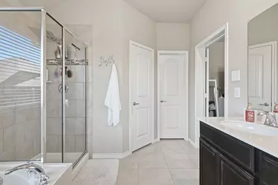 10233 Long Branch Drive, McKinney, TX 75071 - Photo 14