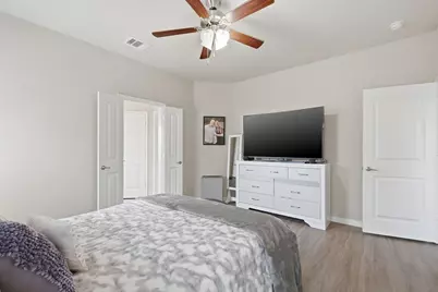 10233 Long Branch Drive, McKinney, TX 75071 - Photo 12