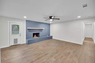 7401 Trimble Dr, Fort Worth, TX 76134 - Photo 12