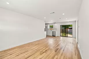3243 Mayhew Dr, Dallas, TX 75228 - Photo 6