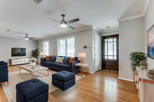2012 Atlantic St, Dallas, TX 75208 - Photo 2