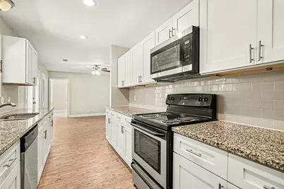 6705 Yosemite Drive, Fort Worth, TX 76112 - Photo 4