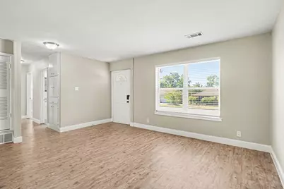 6705 Yosemite Drive, Fort Worth, TX 76112 - Photo 2