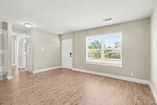 6705 Yosemite Dr, Fort Worth, TX 76112 - Photo 2