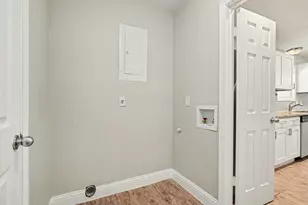 6705 Yosemite Dr, Fort Worth, TX 76112 - Photo 14