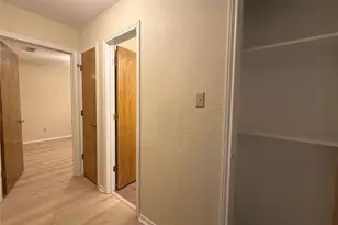 1058 E Jefferson St, Van Alstyne, TX 75495 - Photo 6