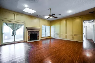 1123 Shady Oak Trail, Mansfield, TX 76063 - Photo 4
