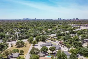 6837 Arboreal Dr, Dallas, TX 75231 - Photo 38