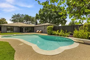 6837 Arboreal Dr, Dallas, TX 75231 - Photo 36